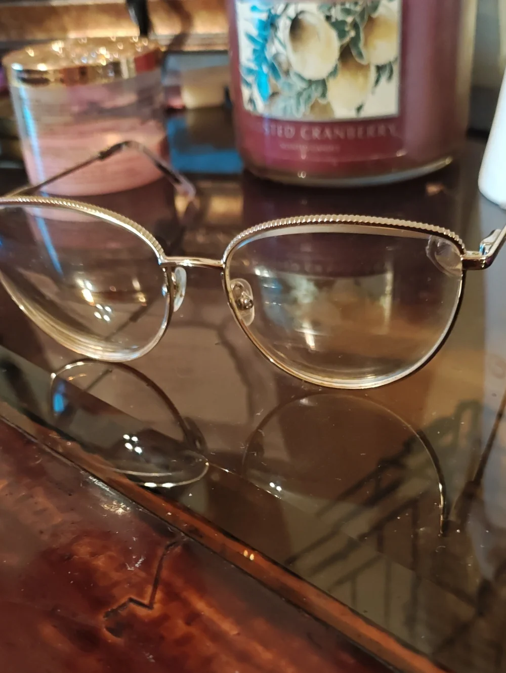 Gold Round Metal Frame Women's Eyeglasses - Elegant Gold Finish